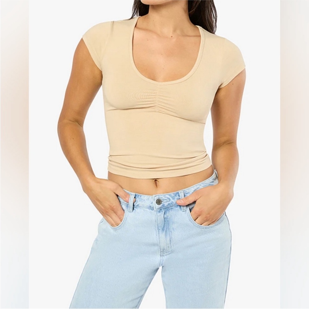 198 NWT WeWoreWhat Revolve Women's Beige Cap Sleeve Top Size S